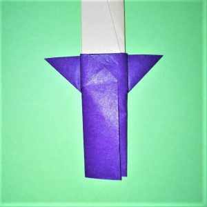24-2折り紙【剣】の簡単な折り方｜ヒーローごっごを楽しもう！